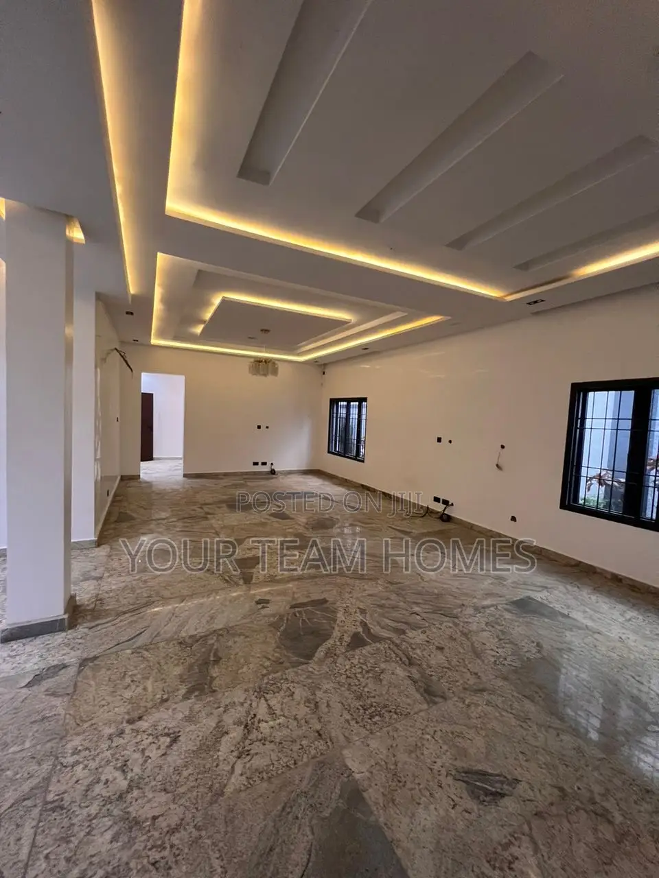 6bdrm Duplex in Guzape for sale