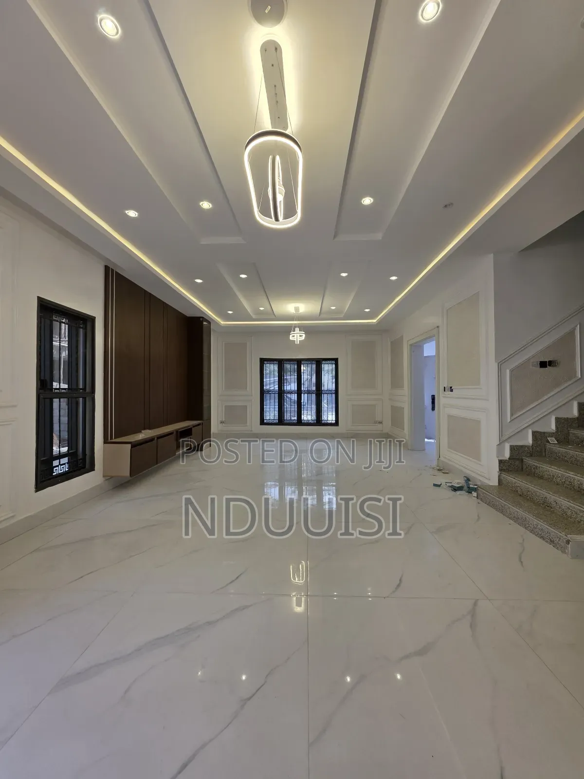 4bdrm Duplex in Utako for sale