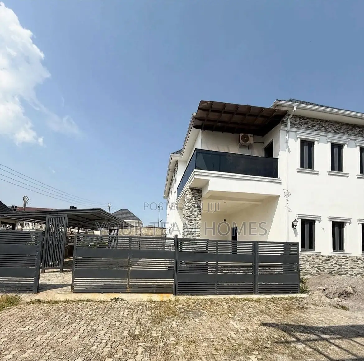 5bdrm Duplex in Asoroko, Asokoro for sale