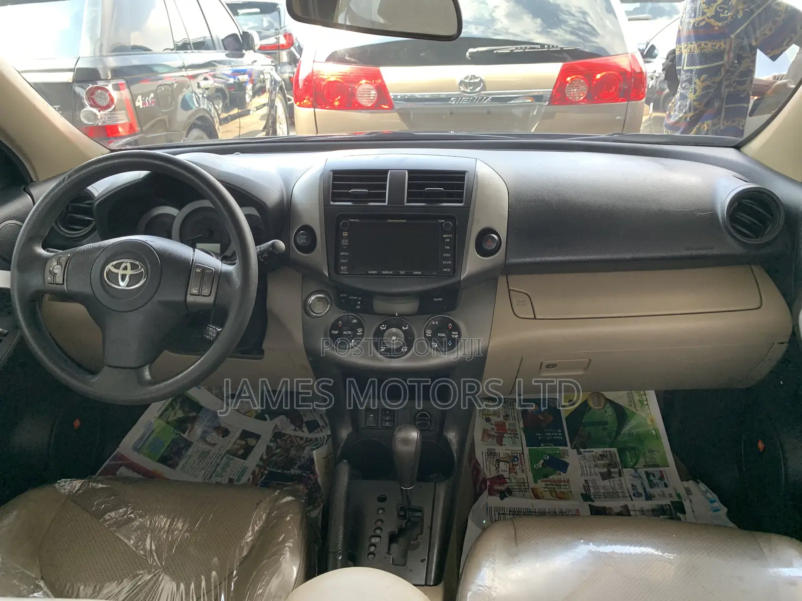 Toyota RAV4 2010 Black