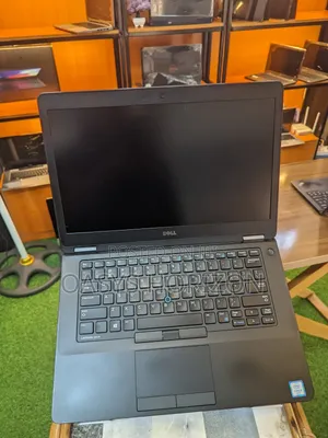 Laptop Dell Latitude 14 E5470 8GB Intel Core i5 SSD 256GB