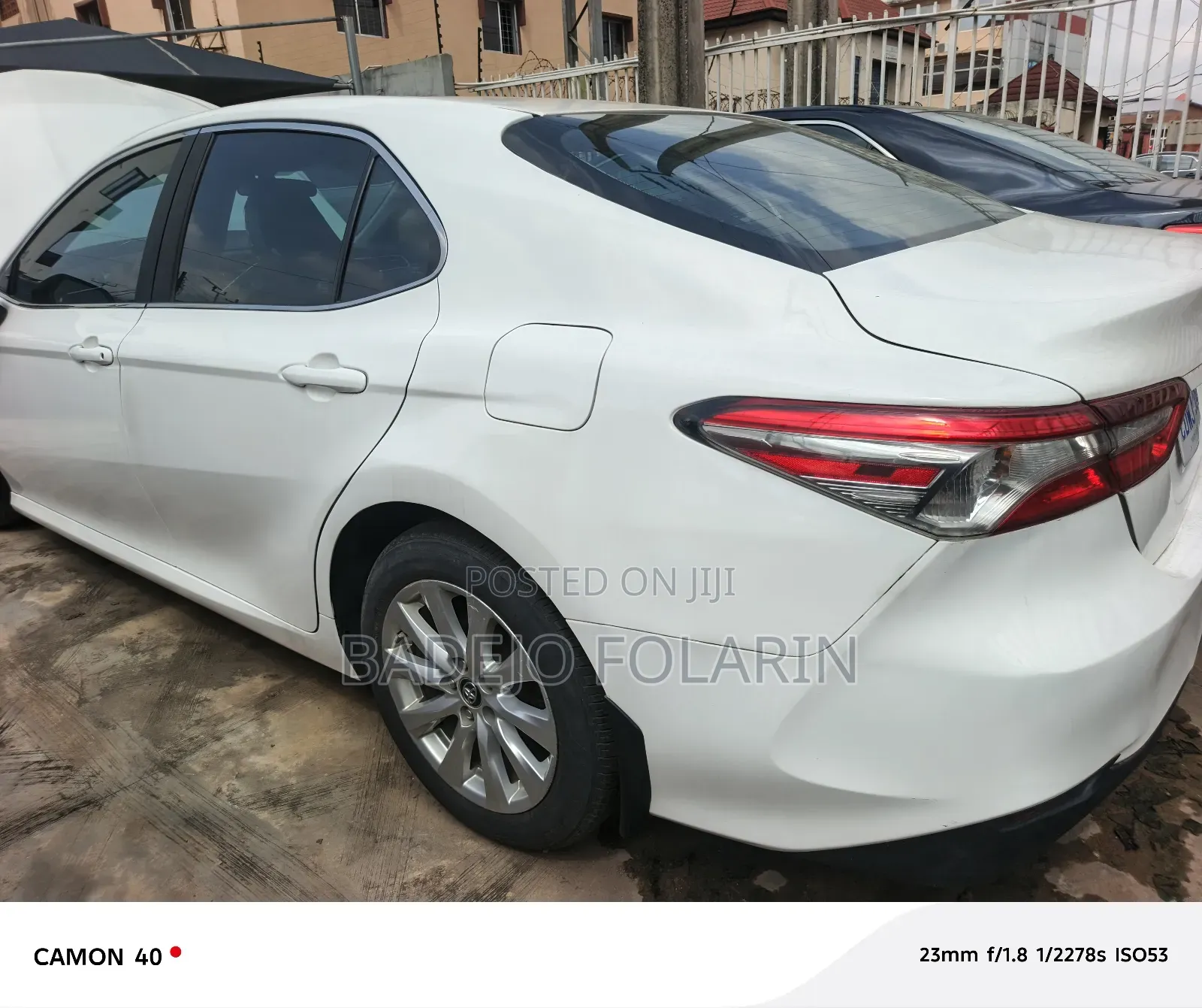 Toyota Camry LE FWD (2.5L 4cyl 8AM) 2018 White
