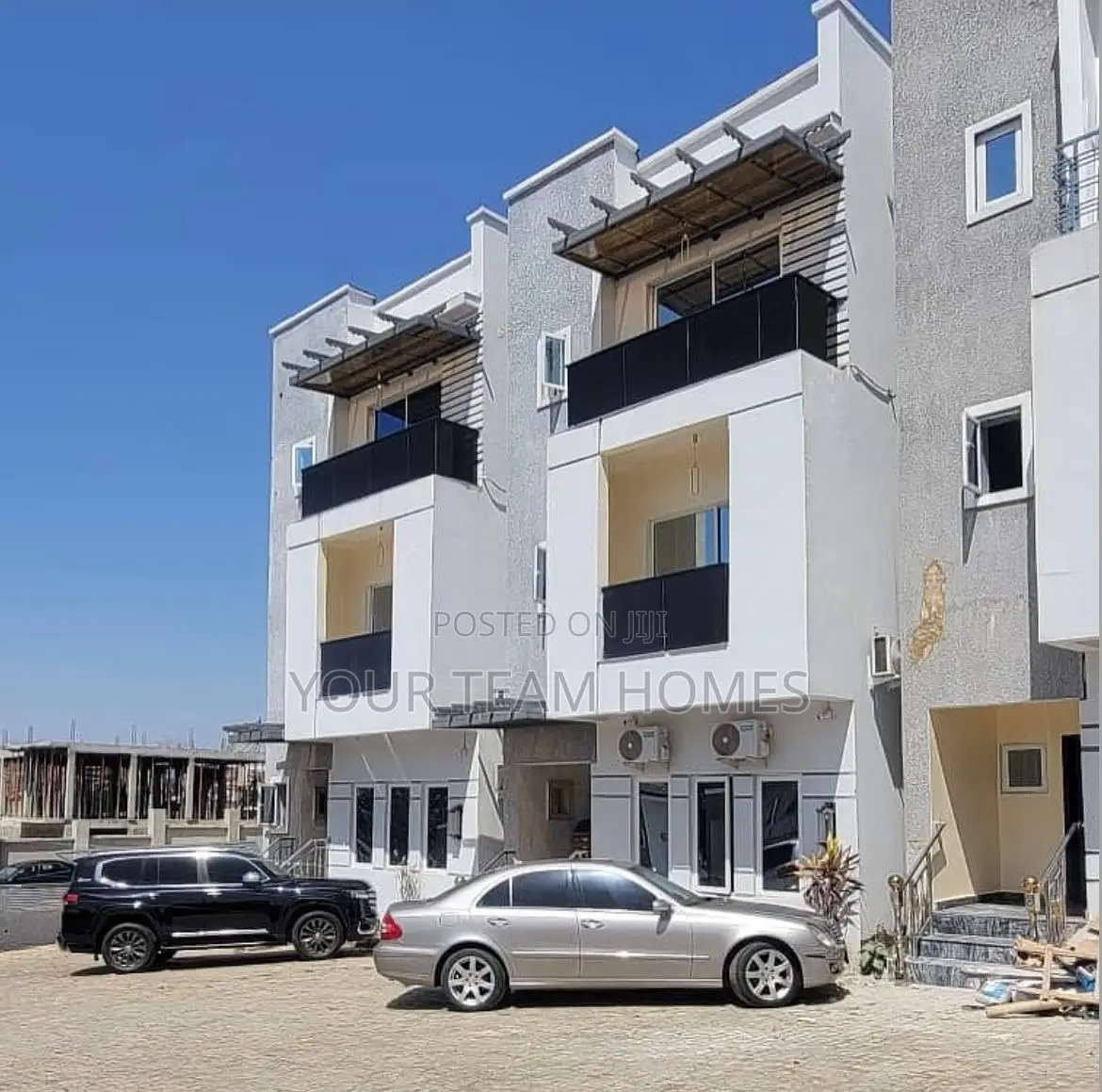 Furnished 4bdrm Townhouse/Terrace in Guzape for sale