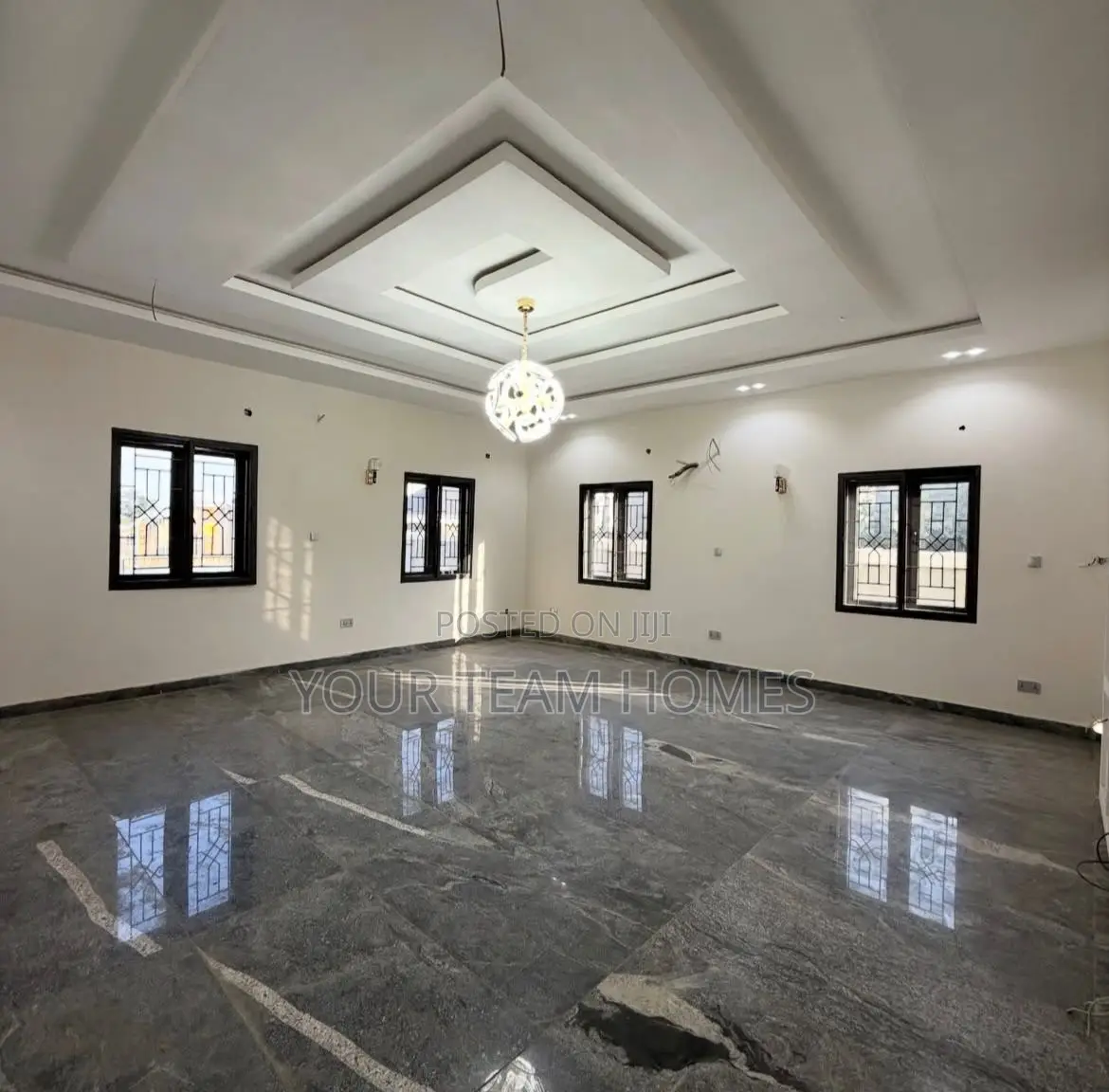 5bdrm Duplex in Galadimawa for sale