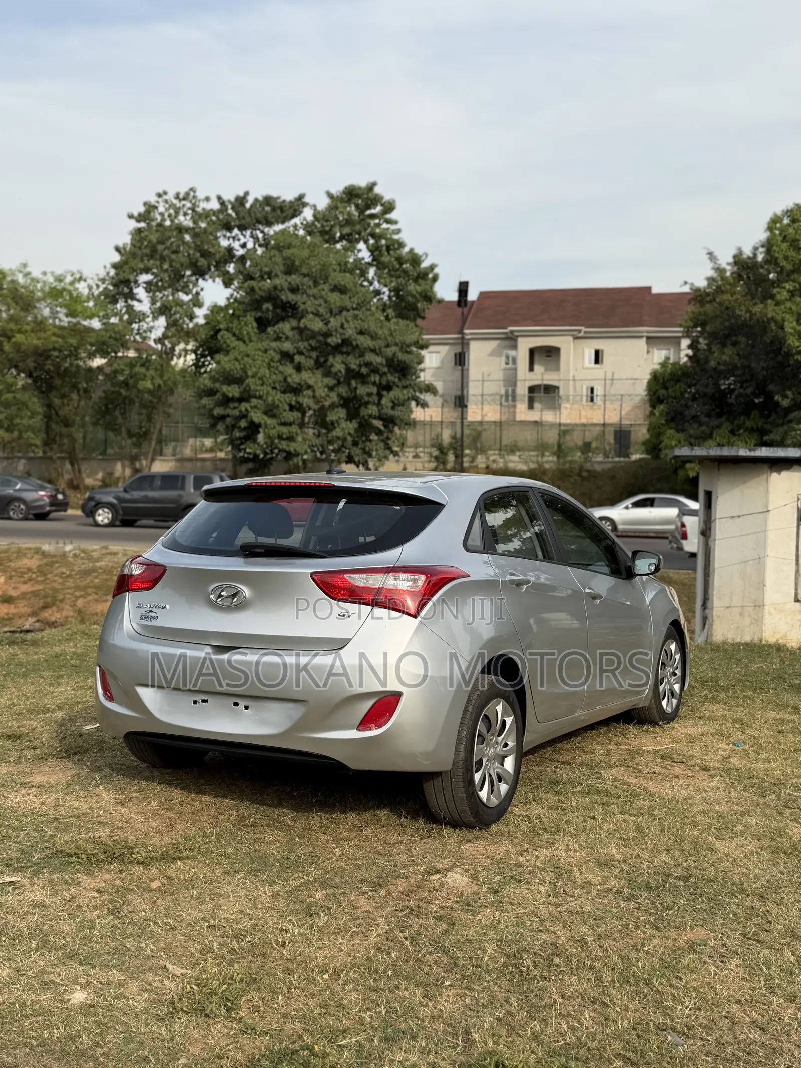 Hyundai Elantra 2013 Silver