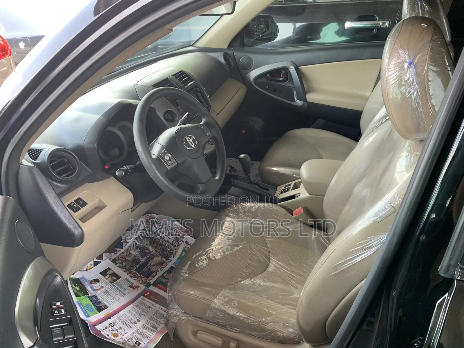Toyota RAV4 2010 Black
