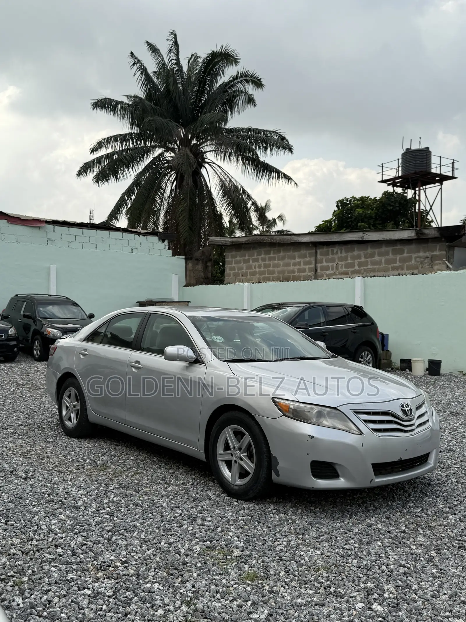Toyota Camry 2011 Silver