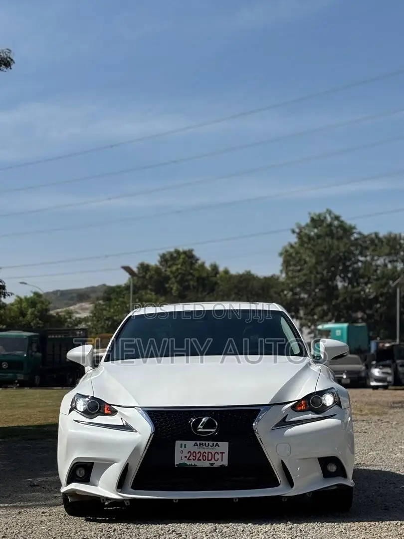 Lexus IS 200t 2017 White