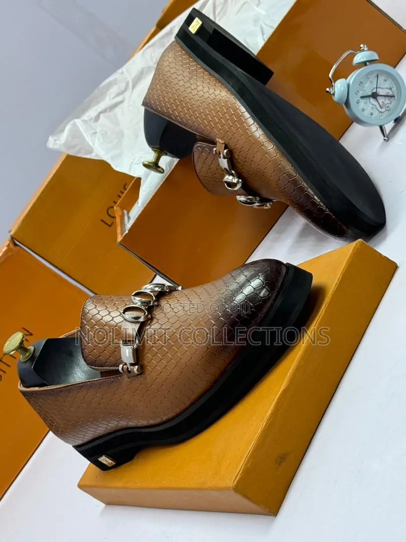 Lv Mask Croc Leather Loafers