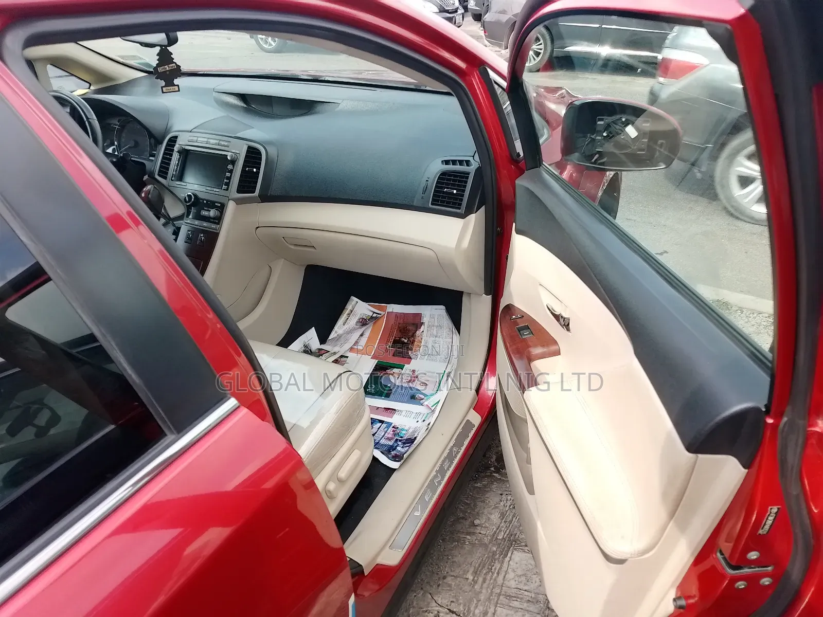 Toyota Venza V6 AWD 2011 Red