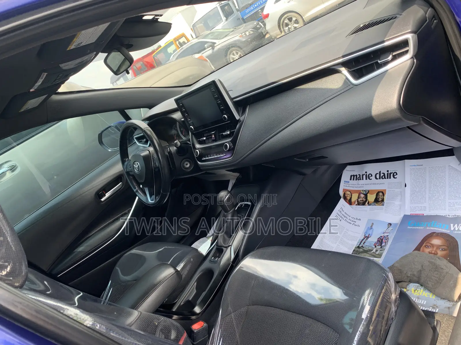 Toyota Corolla SE 2021 Blue
