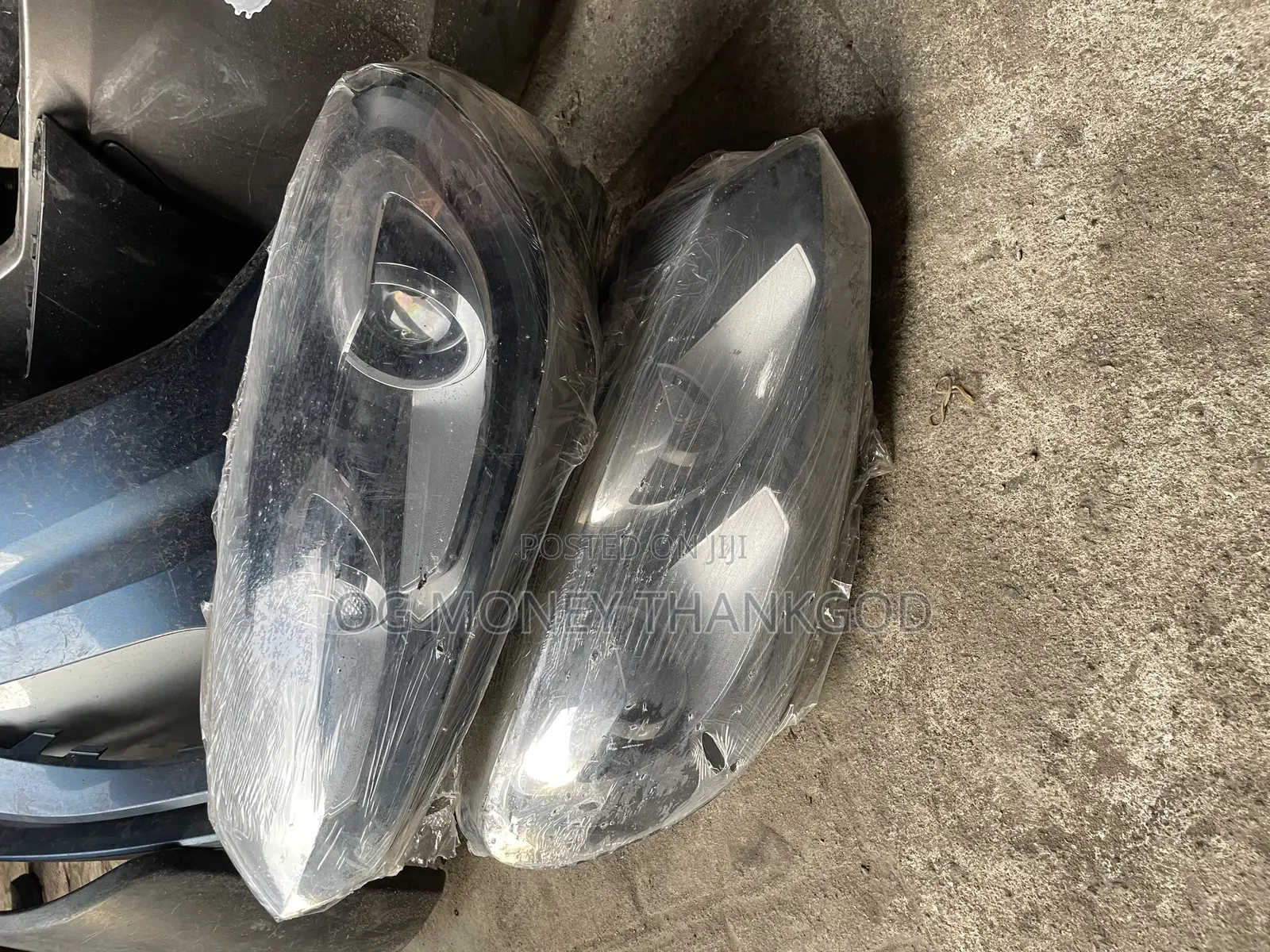 Headlights Volkswagen Golf 6 Gti 2013