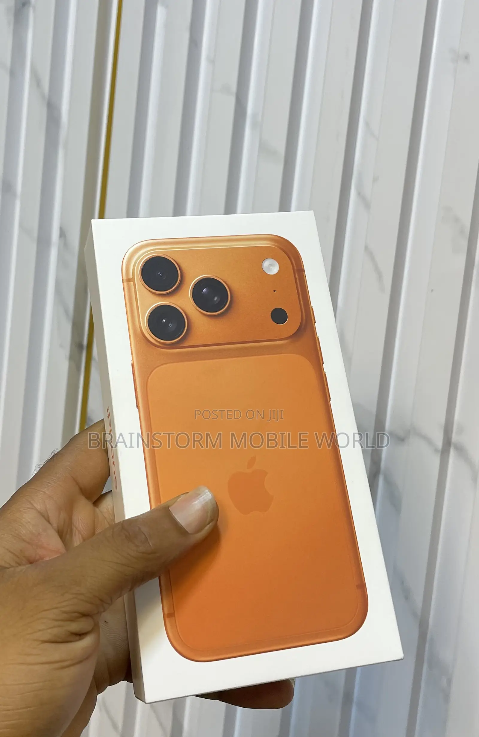 New Apple iPhone 17 Pro 256 GB Orange