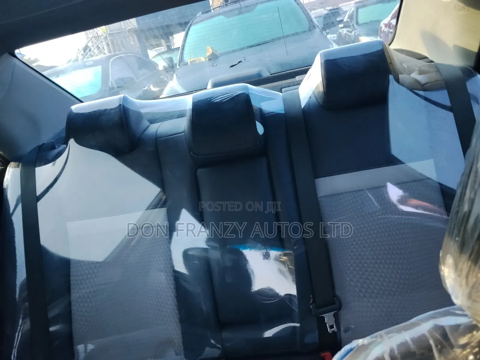 Toyota Camry SE 4dr Sedan (2.5L 4cyl 6A) 2014 Gray