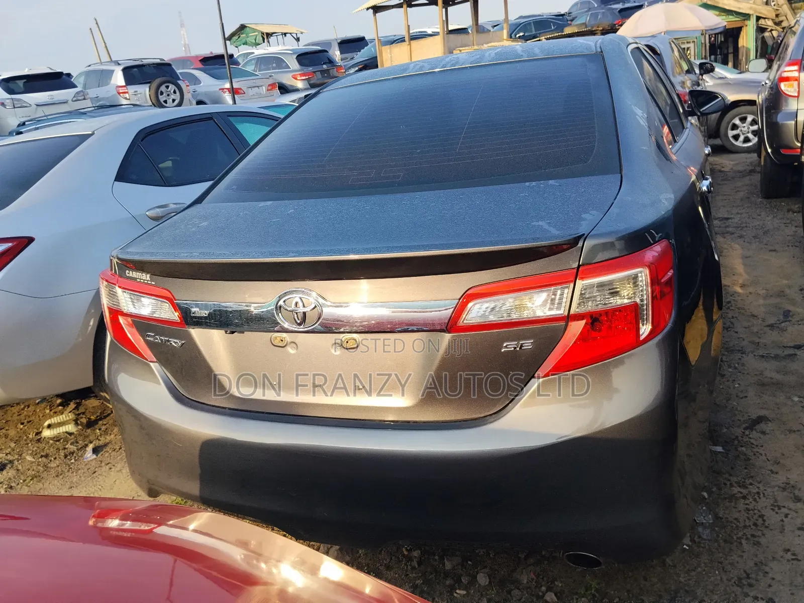 Toyota Camry SE 4dr Sedan (2.5L 4cyl 6A) 2013 Gray