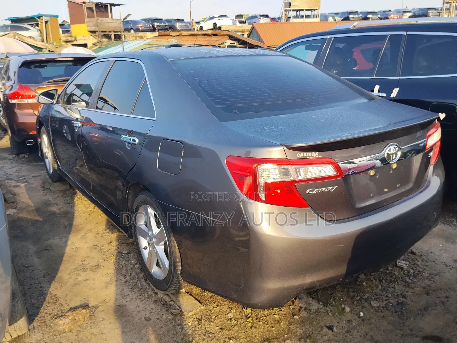 Toyota Camry SE 4dr Sedan (2.5L 4cyl 6A) 2013 Gray