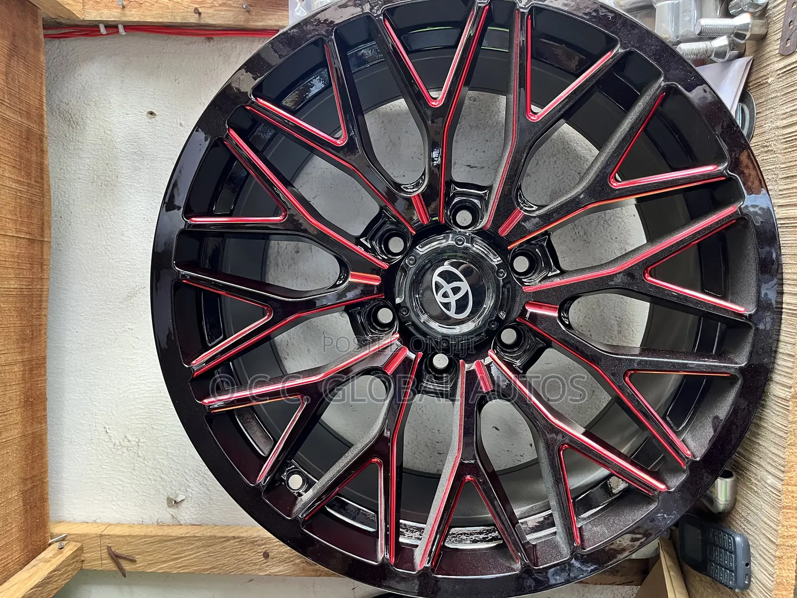 20rim Mercedes Or Toyota Rim 6 Holes Universal