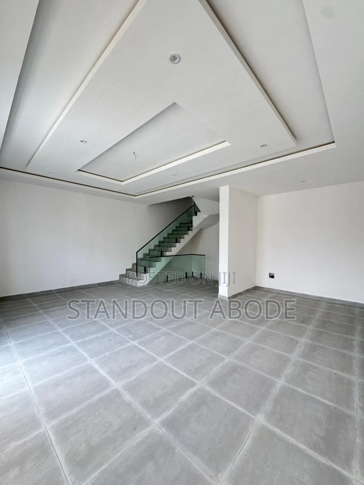 4bdrm Duplex in Inside An Estate, Ikate for sale