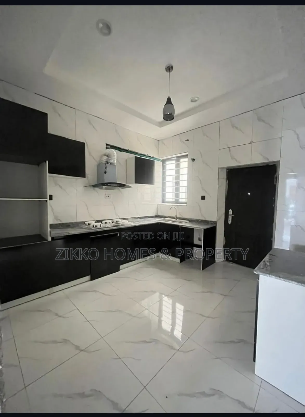 4bdrm Townhouse/Terrace in Ajah, Lekki for sale