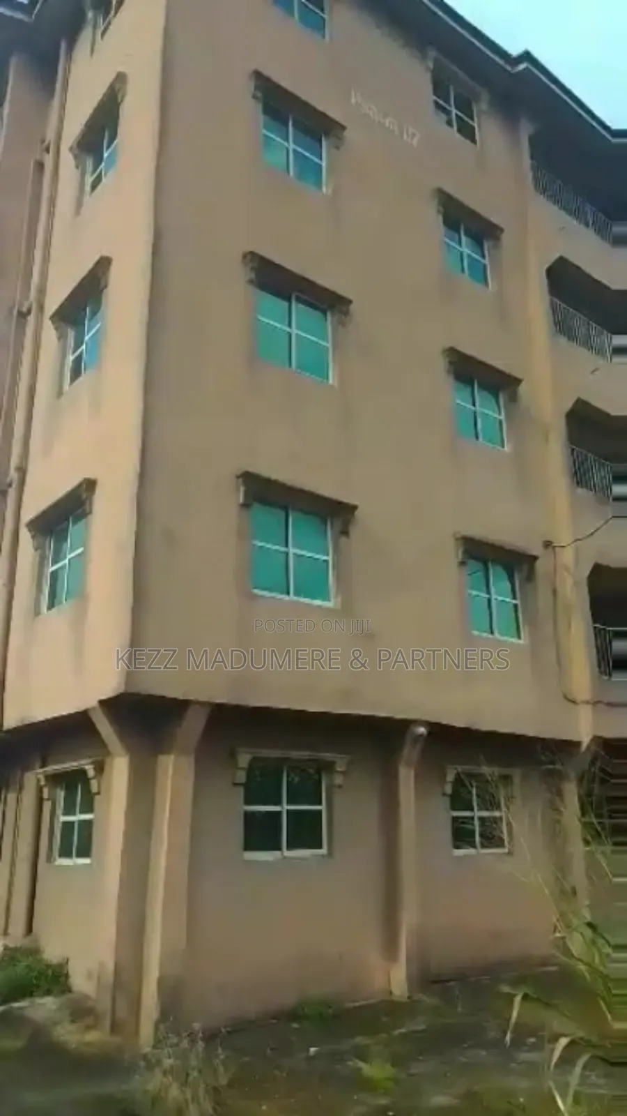 10bdrm Block of Flats in Near Osisioma for sale