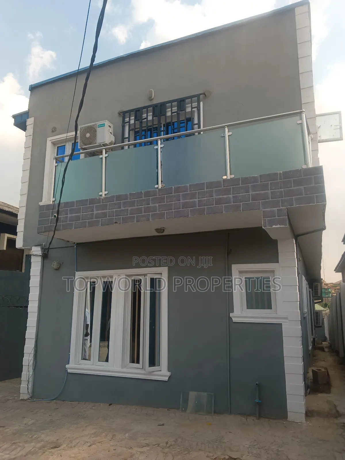 4bdrm Duplex in Alafia Estate Ogba for sale