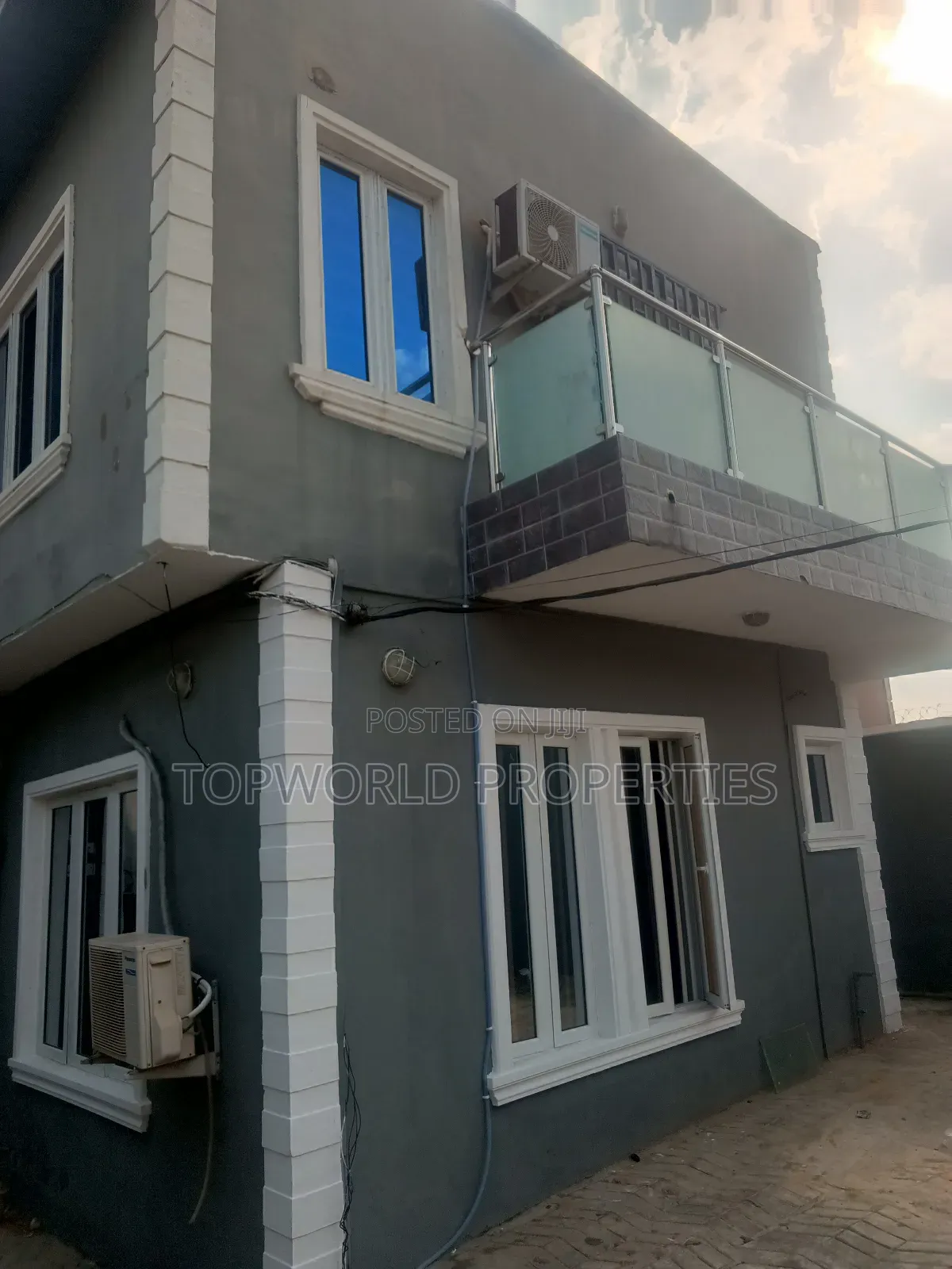 4bdrm Duplex in Alafia Estate Ogba for sale