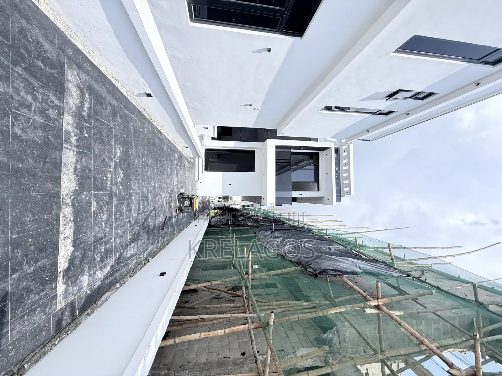 4bdrm Duplex in Lekki Conservation, Chevron for sale