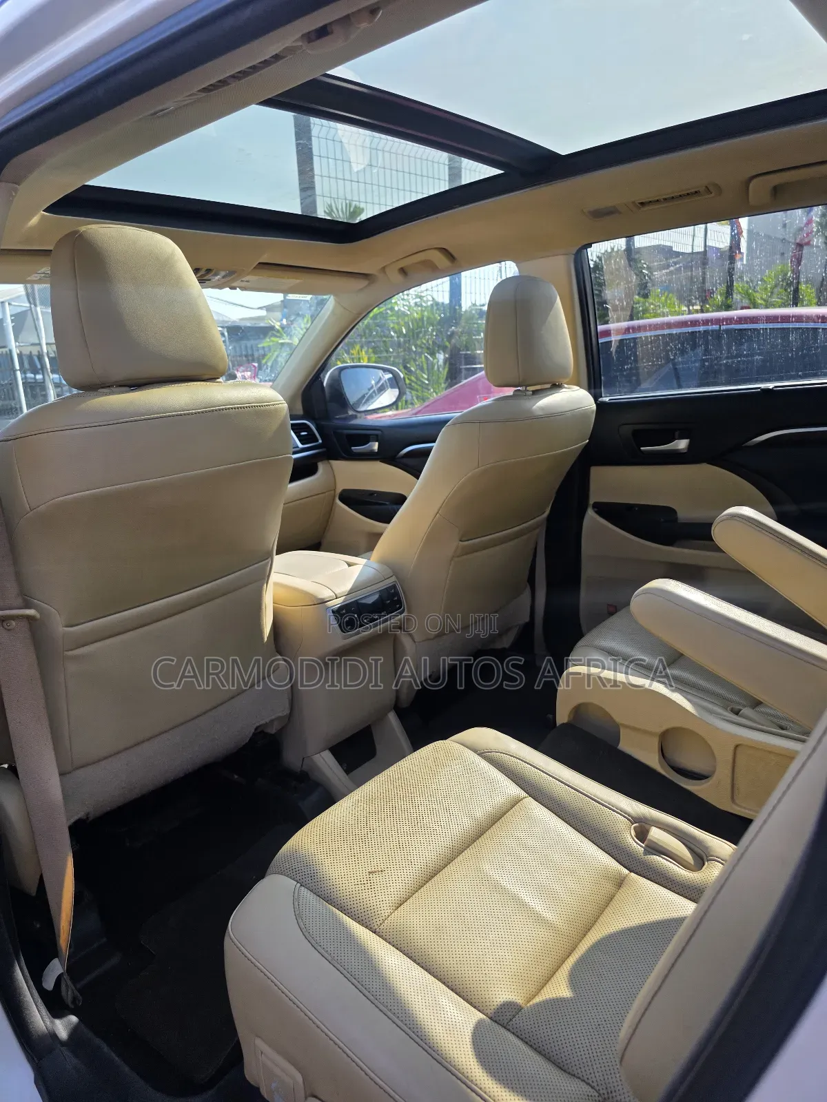 Toyota Highlander Limited Platinum 4dr SUV AWD (3.5L 6cyl 6A) 2014