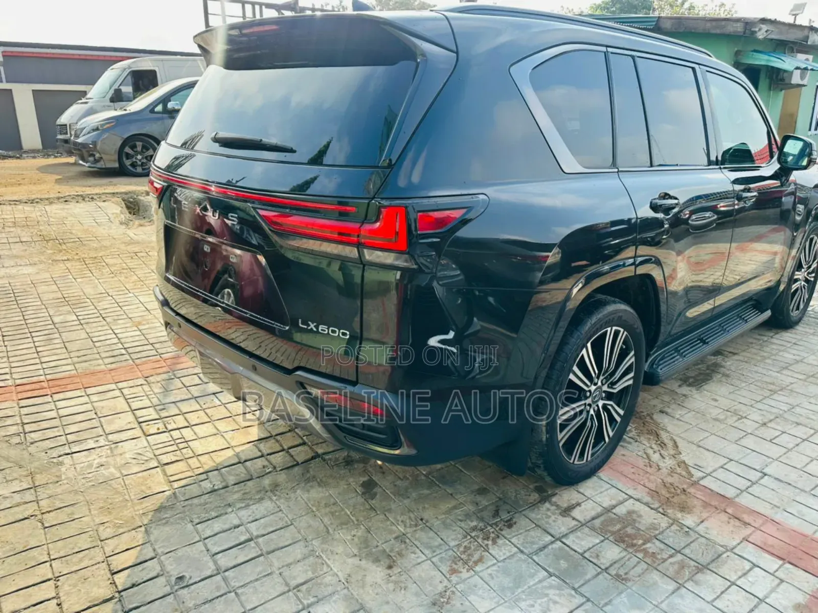 Lexus LX LX 600 2022 Black