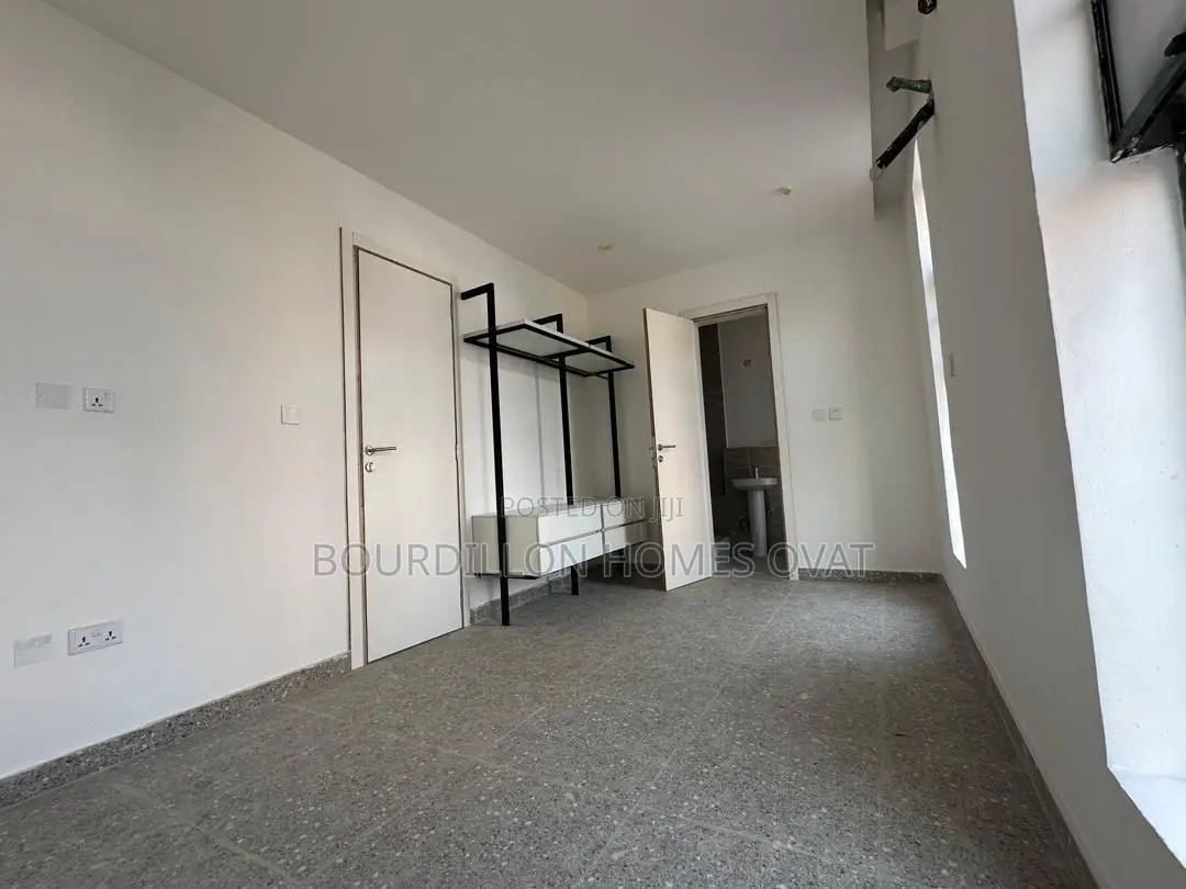4bdrm Duplex in Ikate for sale