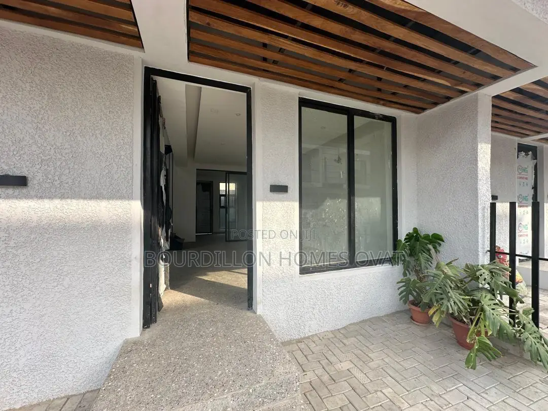 4bdrm Duplex in Ikate for sale