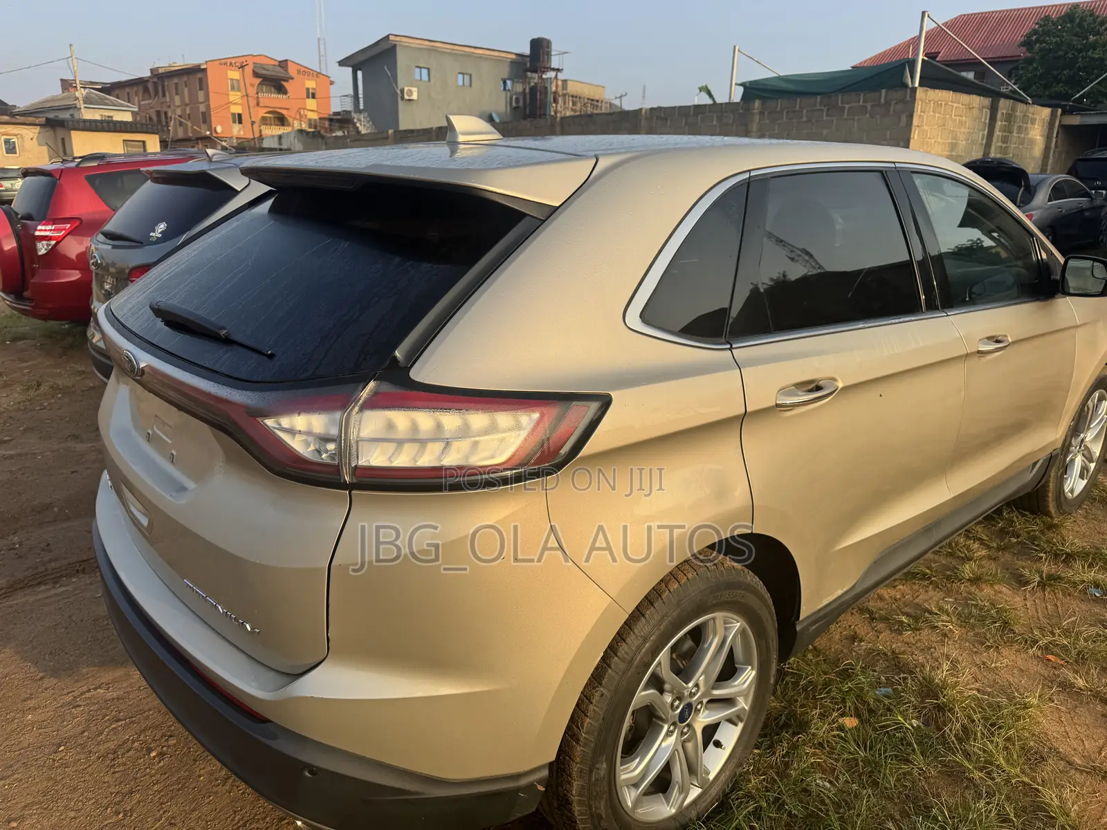 Ford Edge Titanium AWD 2018 Gold