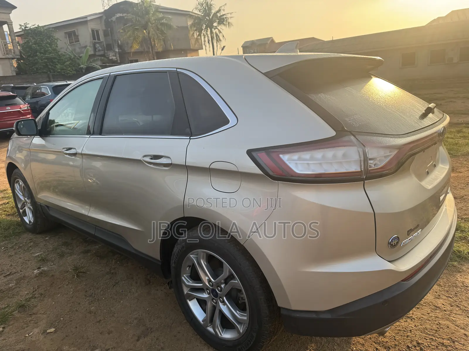 Ford Edge Titanium AWD 2018 Gold