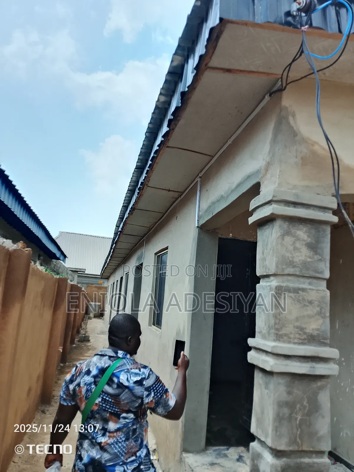 1bdrm Block of Flats in Alabama Estate, Igbogbo for rent