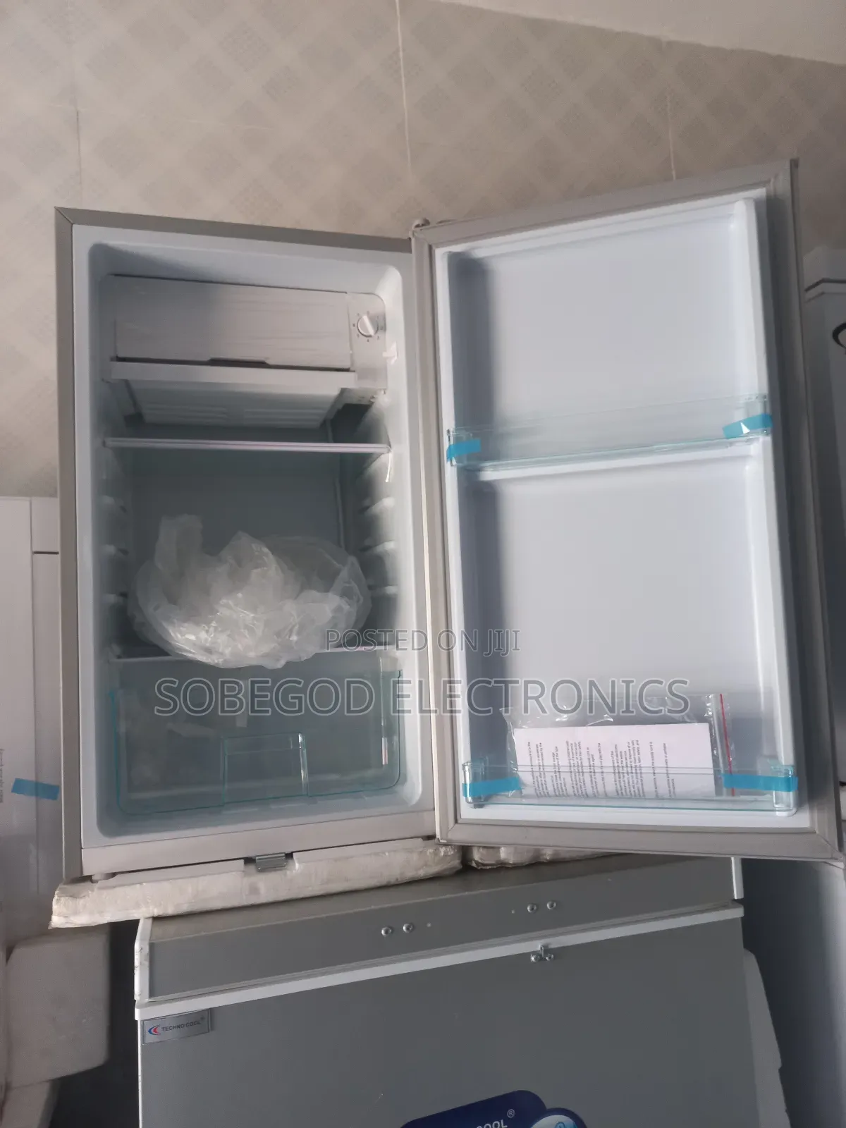Tekno Cool Refrigerator Table Door Single Door