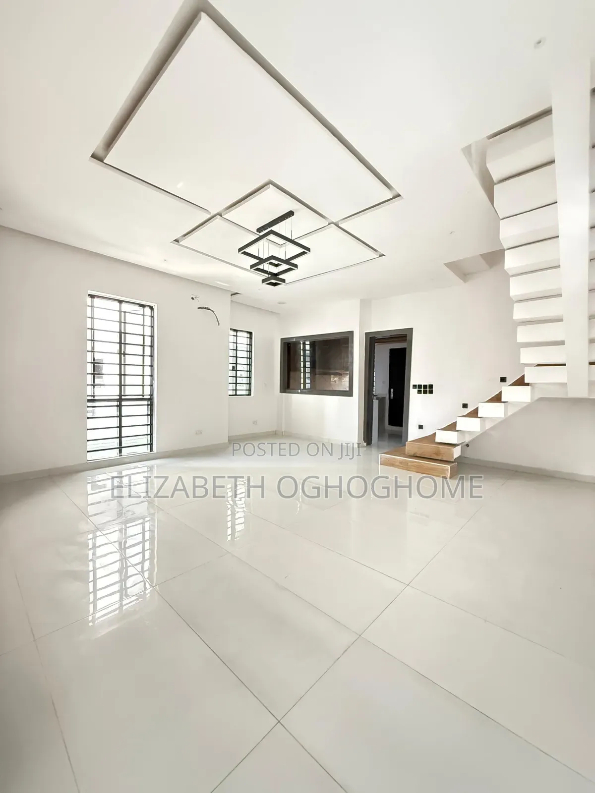 4bdrm Duplex in Lekki for sale