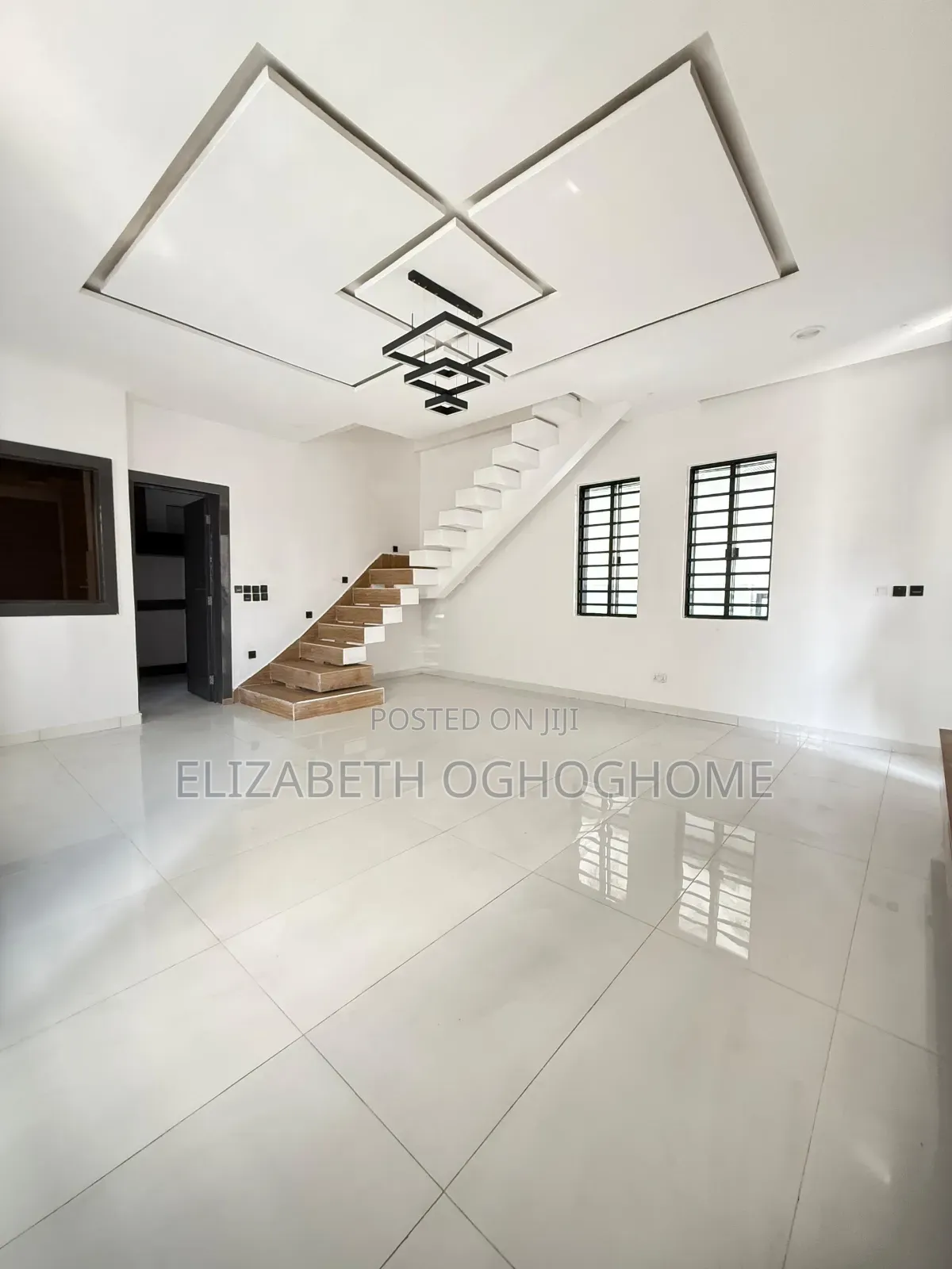 4bdrm Duplex in Lekki for sale