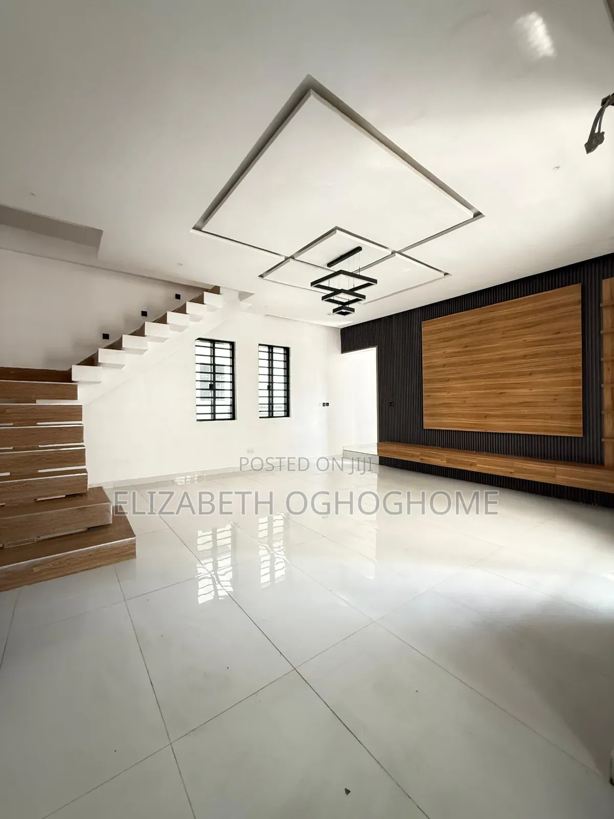 4bdrm Duplex in Lekki for sale