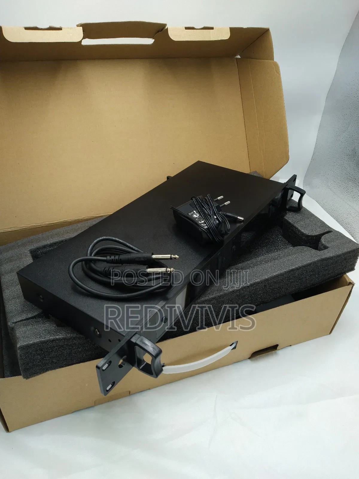 TXS - 727 Wireless Receiver (Uhd Version)