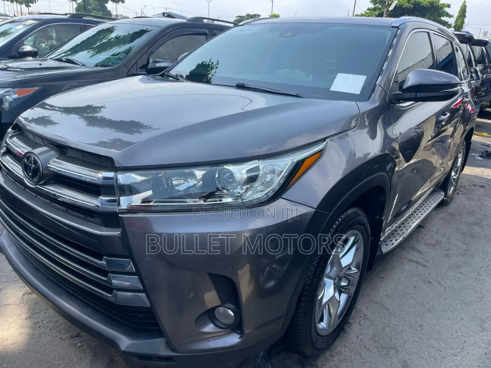 Toyota Highlander Limited 4x2 V6 (3.5L 6cyl 8A) 2017 Gray