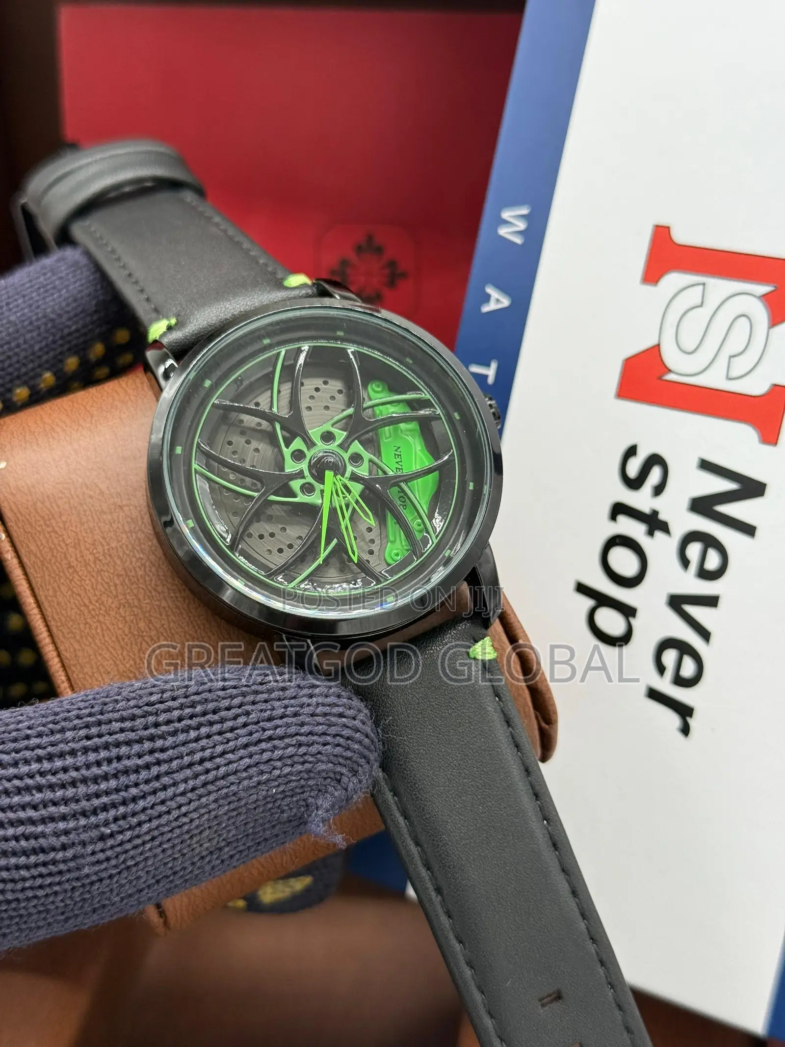Never Stop  Wristwatch With Quality Leather Strap