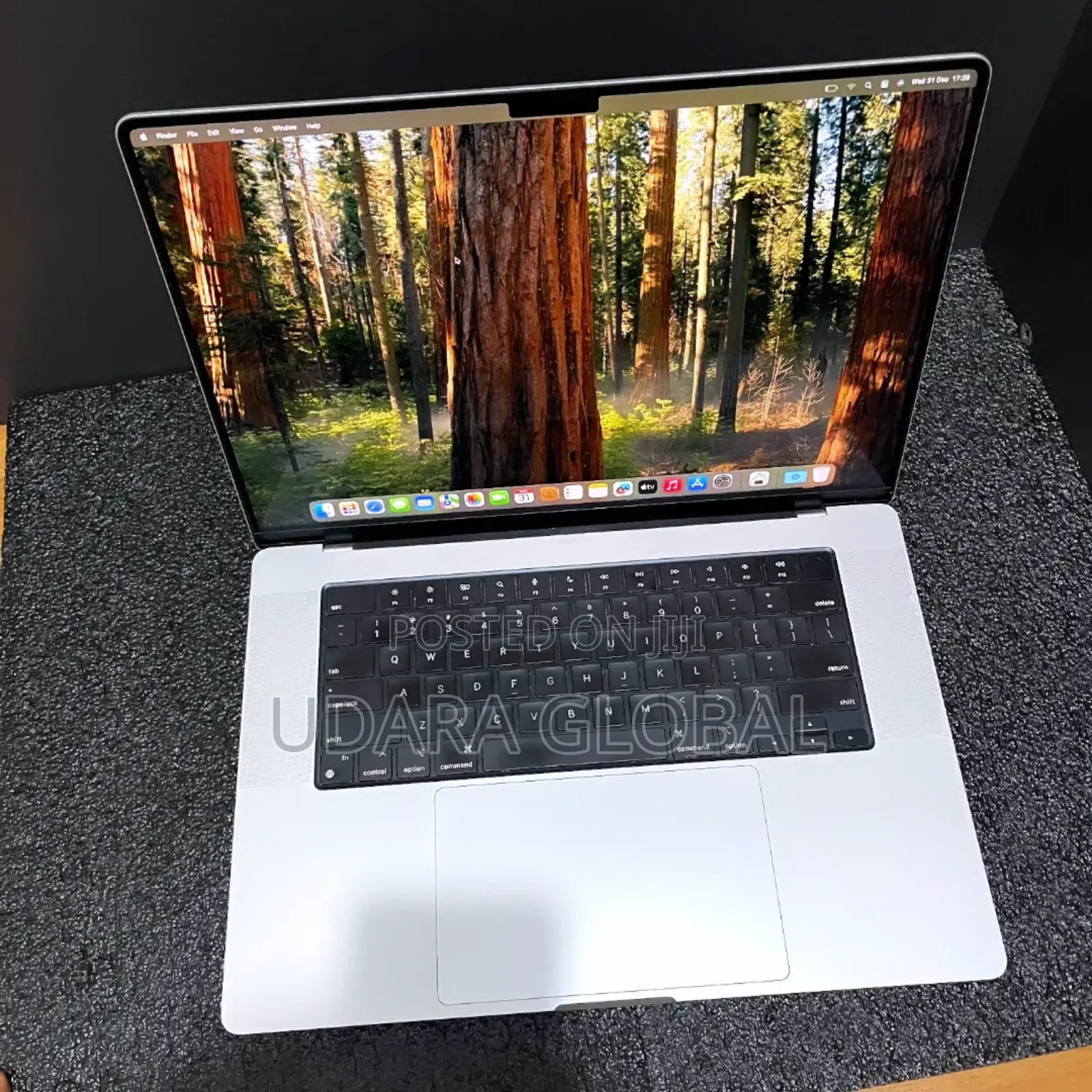 Laptop Apple MacBook Pro 2021 M1 16GB Apple M1 Pro SSD 512GB