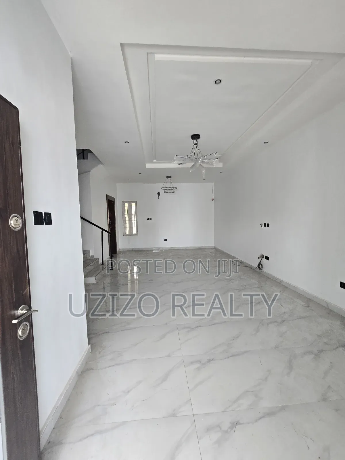 4bdrm Townhouse/Terrace in Sangotedo for Sale