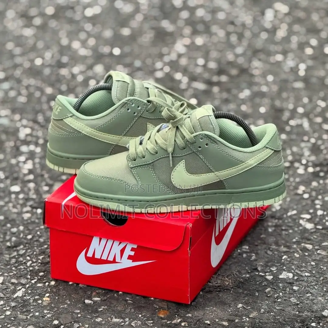 Air Force 1 Sneakers