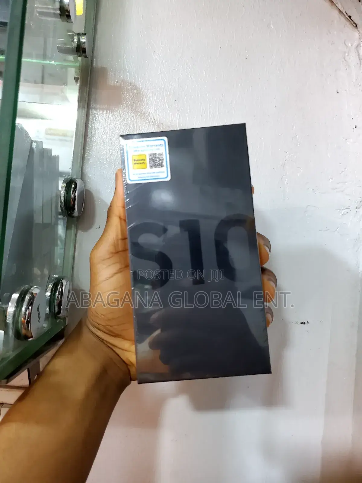 New Samsung Galaxy S10 128 GB Green
