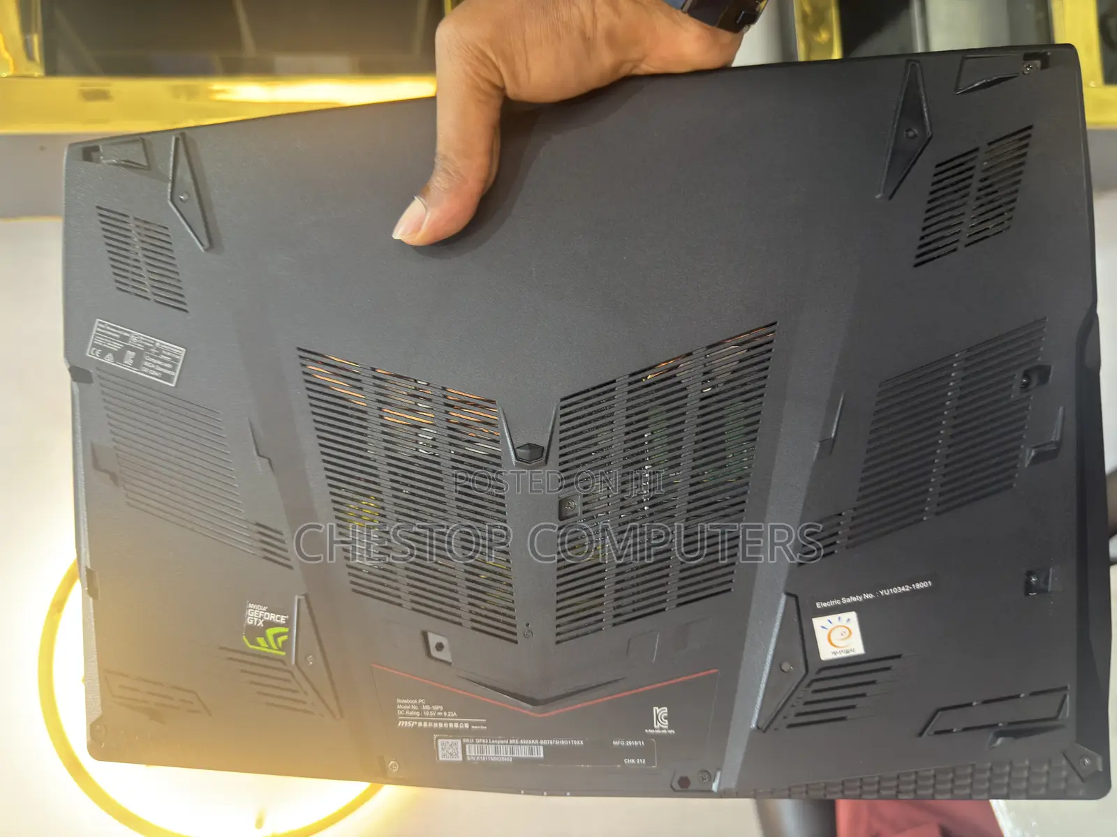 Laptop MSI GP63 Leopard 8RE 16GB Intel Core i7 SSD 512GB