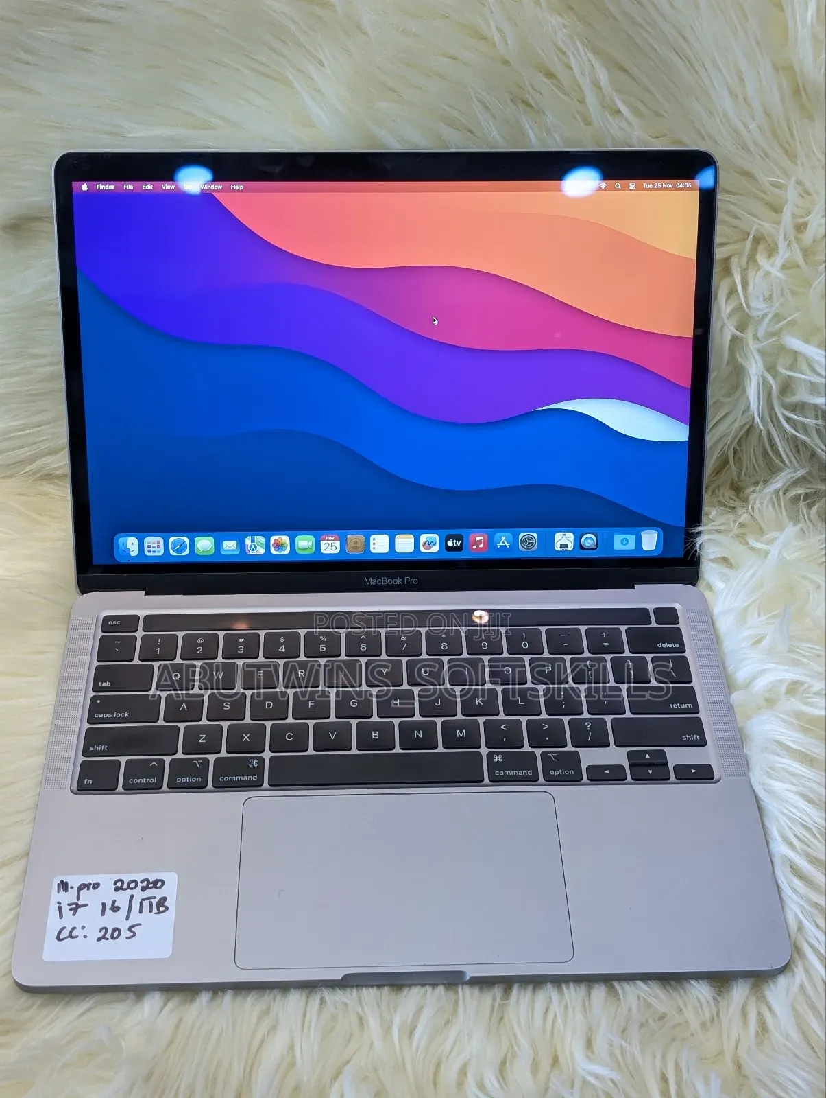 Laptop Apple MacBook Pro 2020 16GB Intel Core i7 SSD 1T