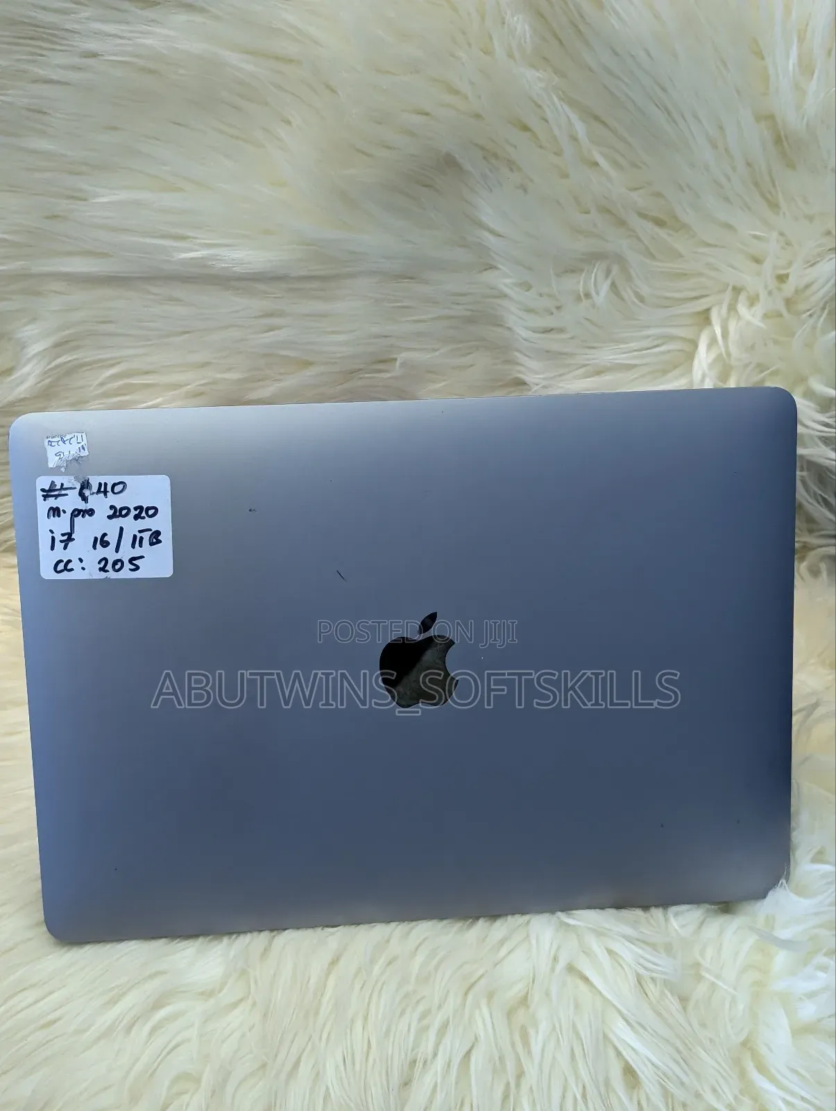 Laptop Apple MacBook Pro 2020 16GB Intel Core i7 SSD 1T