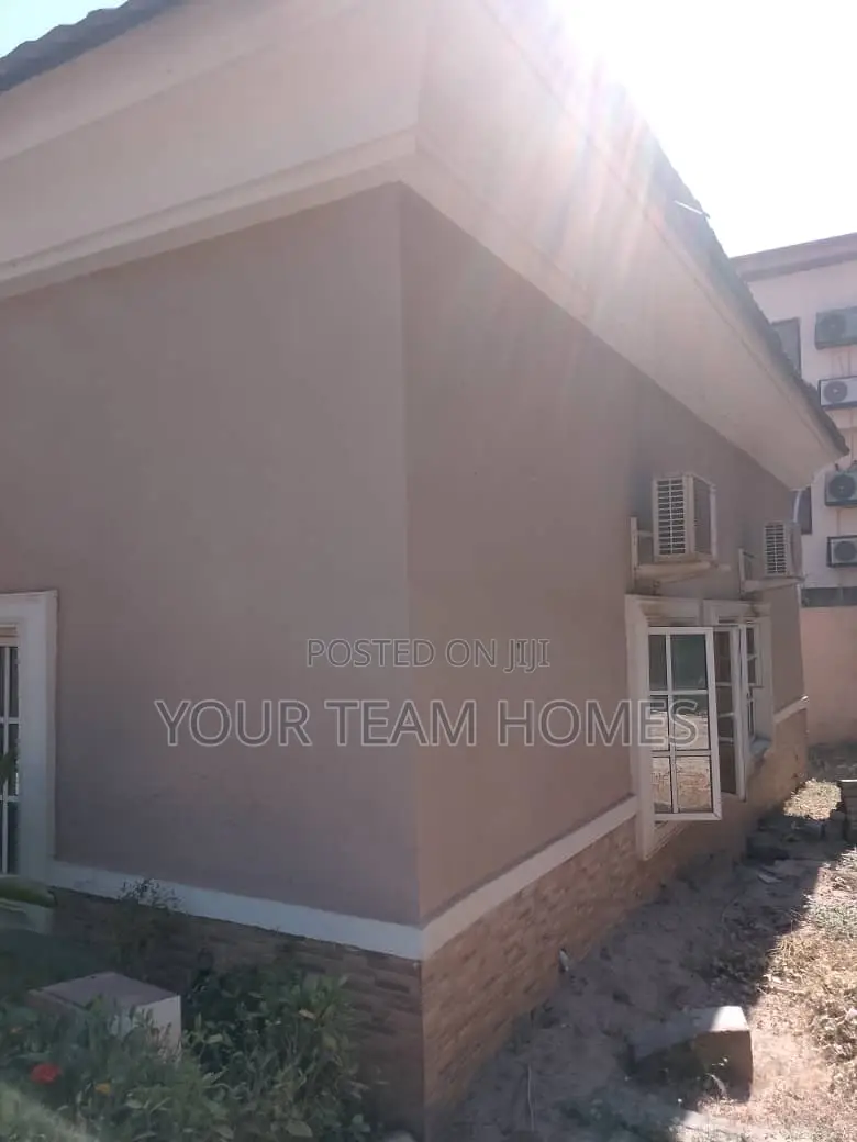 6bdrm Duplex in Maitama for rent
