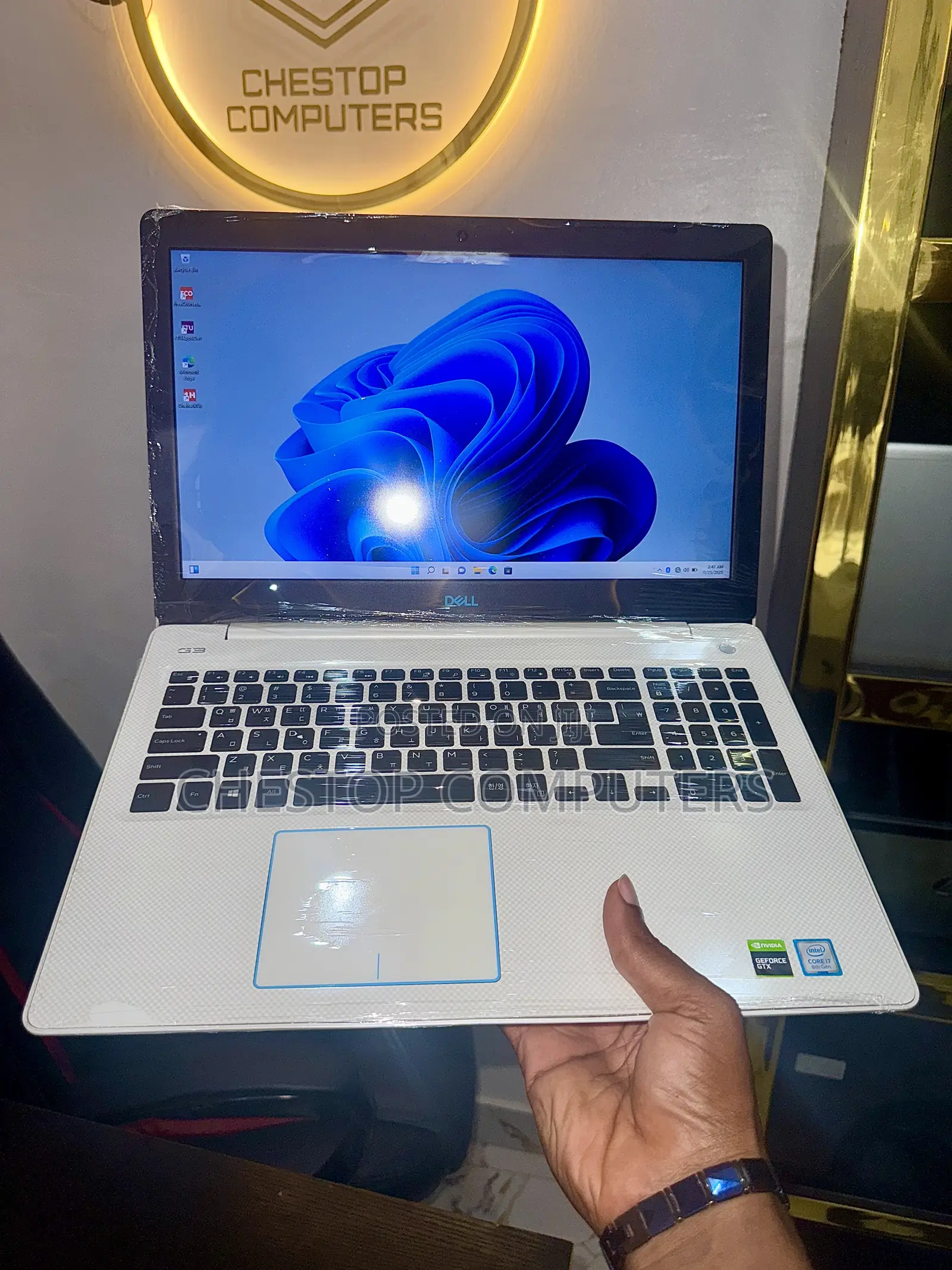 Laptop Dell G3 17 3579 16GB Intel Core i7 SSD 512GB